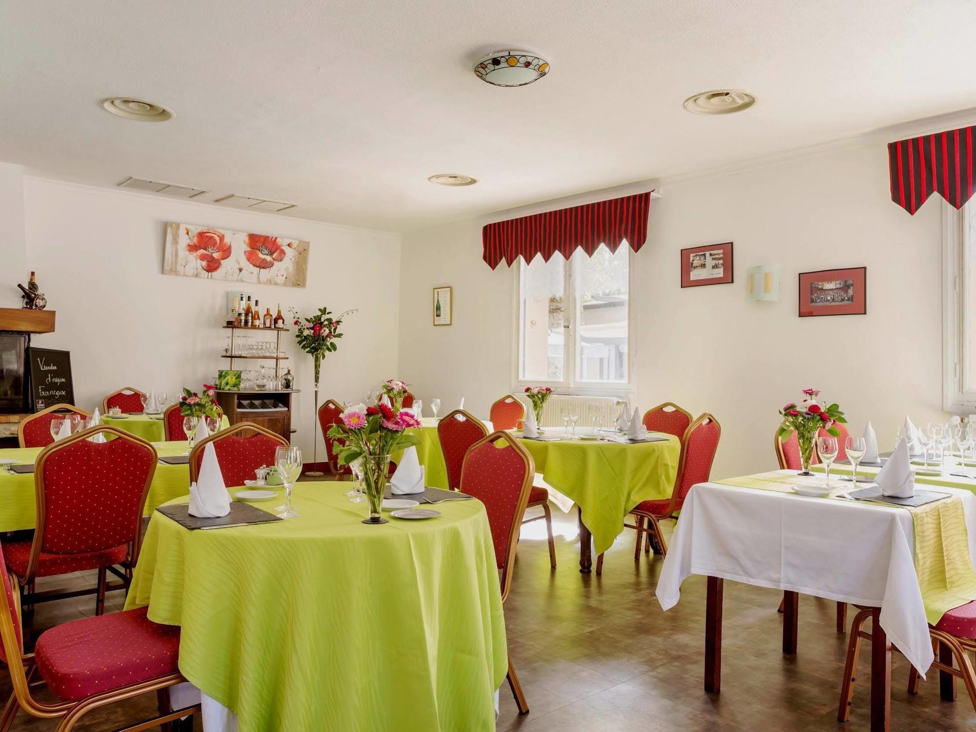 Hotel Restaurant La Braisiere Saint-Romain  Bagian luar foto