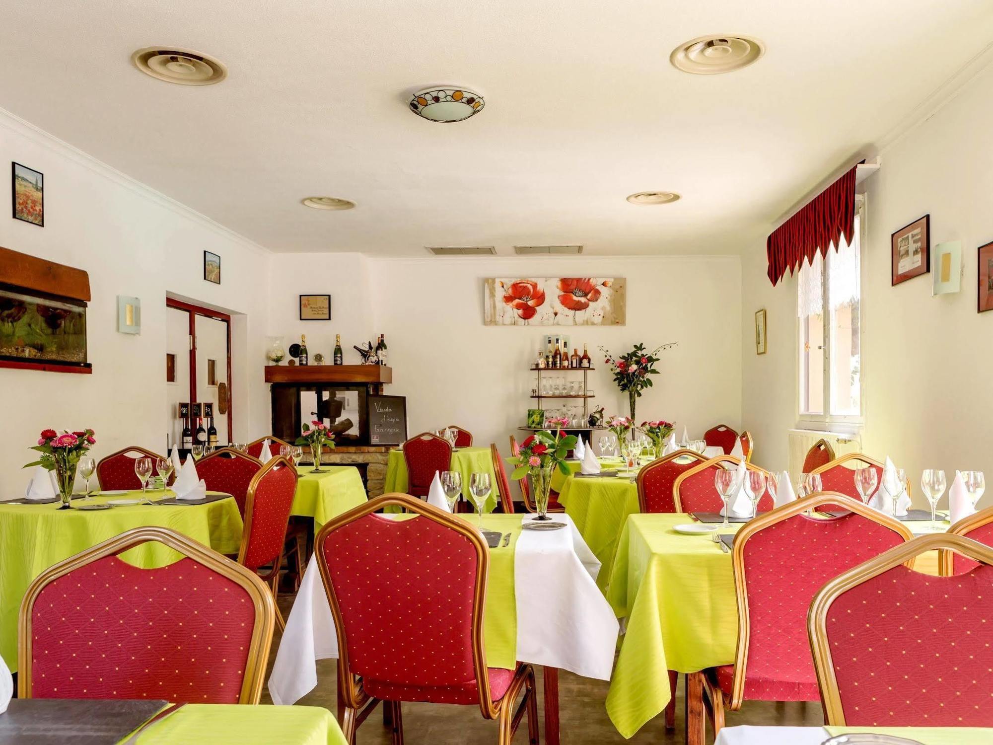 Hotel Restaurant La Braisiere Saint-Romain  Bagian luar foto